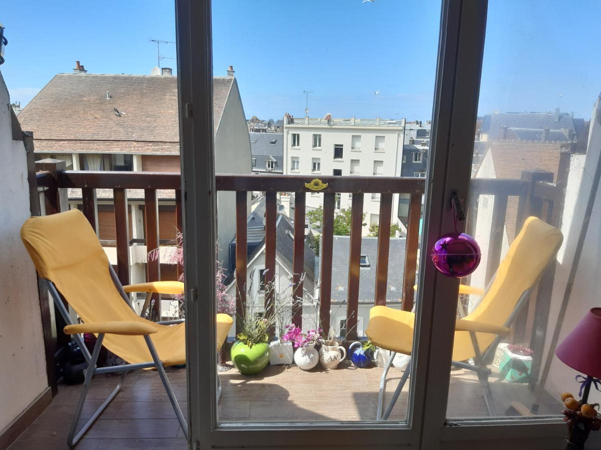 Chez Coco, 7 Persons, Triangle D'or Deauville